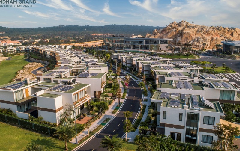 BÁN VILLA GOLF VIEW BIỂN DT: 458m2 4PN GIÁ 29TY, SHR